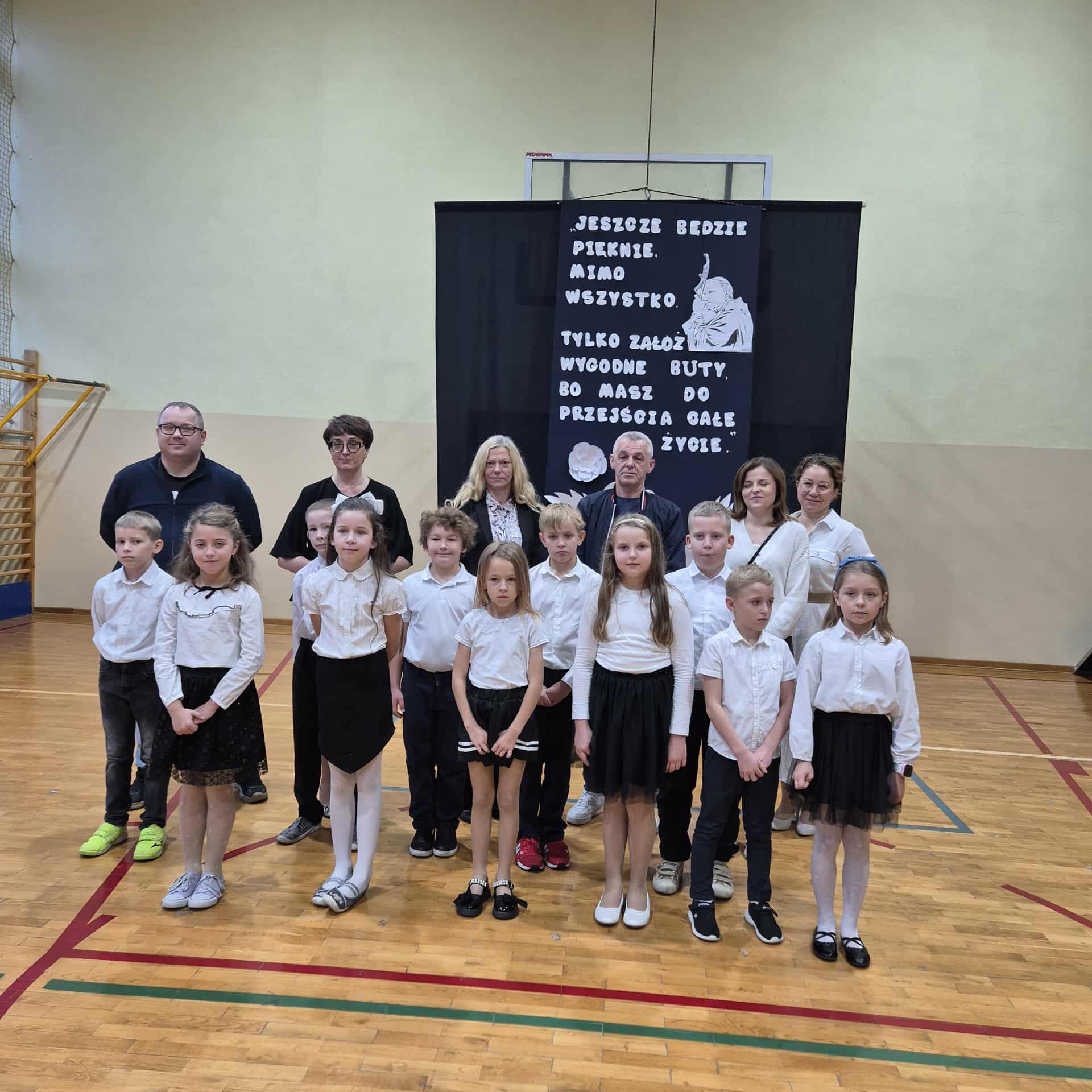 Akademia z okazji XXV Dnia Papieskiego