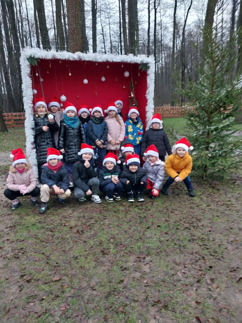 Wycieczka do Wioski Świętego Mikołaja w Zagrodzie nad Witką